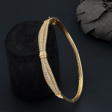 Starlight Ridge Gold Bracelet