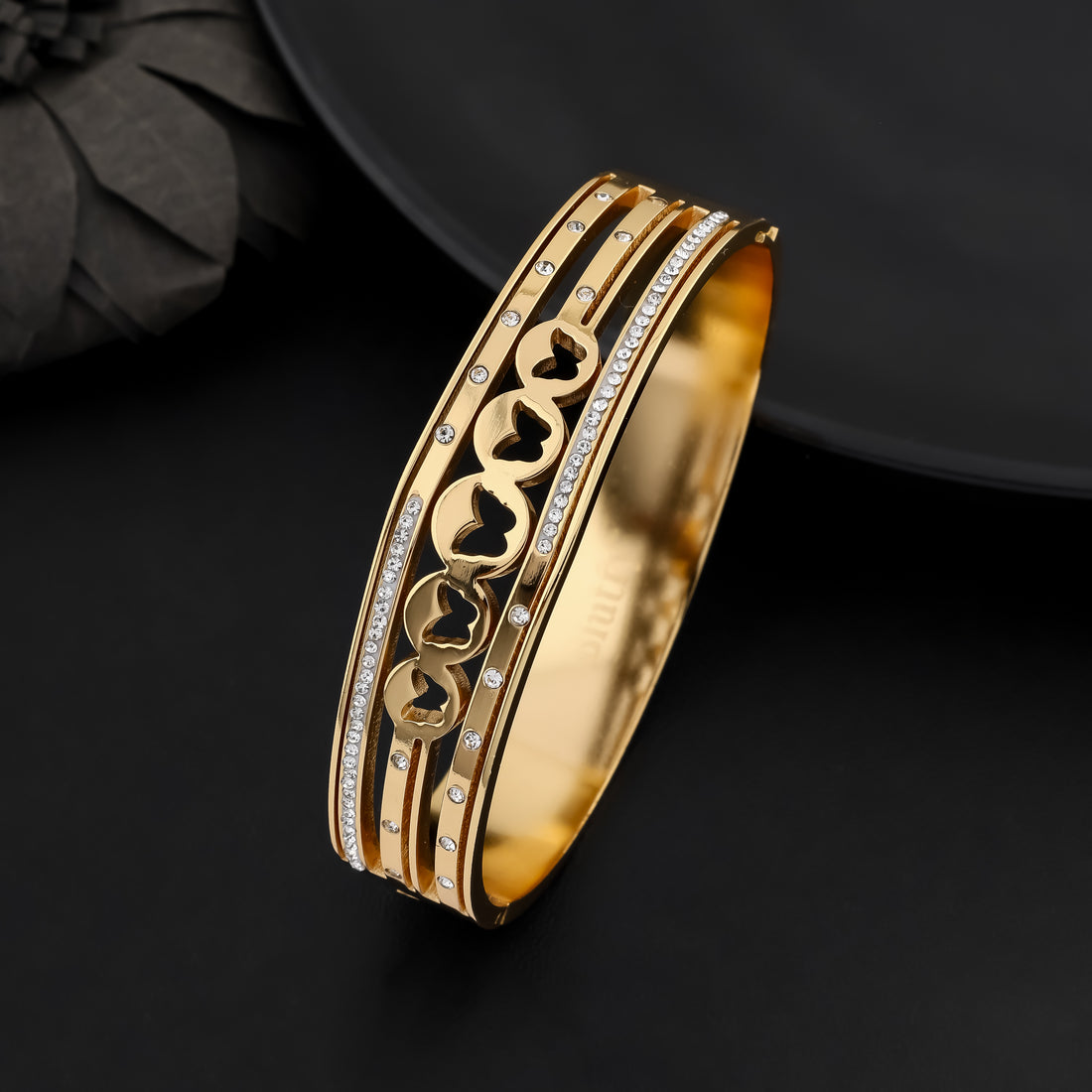 Golden Hearts Bracelet